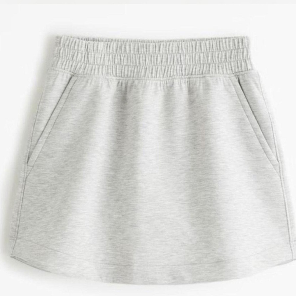 Abercrombie YPB neoKNIT Unlined Mini Skirt